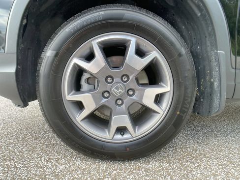Used 2023 Honda Passport TrailSport image 11