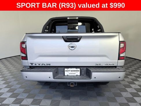 Used 2020 Nissan Titan SL w/ Moonroof Package image 4