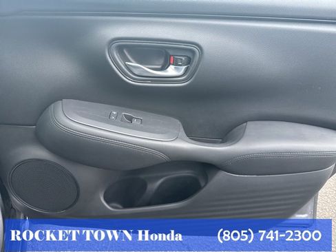 Used 2025 Honda HR-V LX image 12