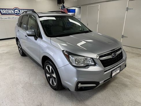 Used 2018 Subaru Forester 2.5i Limited w/ Popular Package #3B AWD/4WD image 11