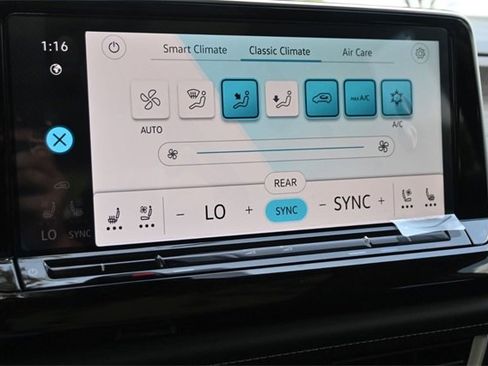 New 2025 Volkswagen Atlas SEL image 14