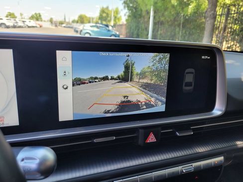 Used 2024 Hyundai Ioniq 6 SE RWD image 18
