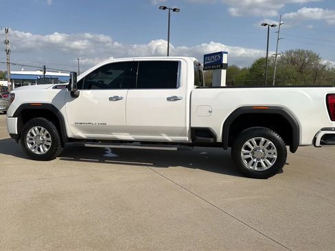 Used 2020 GMC Sierra 2500 Denali w/ Denali Ultimate Package image 11