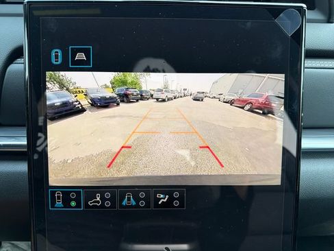 New 2027 GMC Terrain Elevation w/ Elevation Premium Package FWD image 13