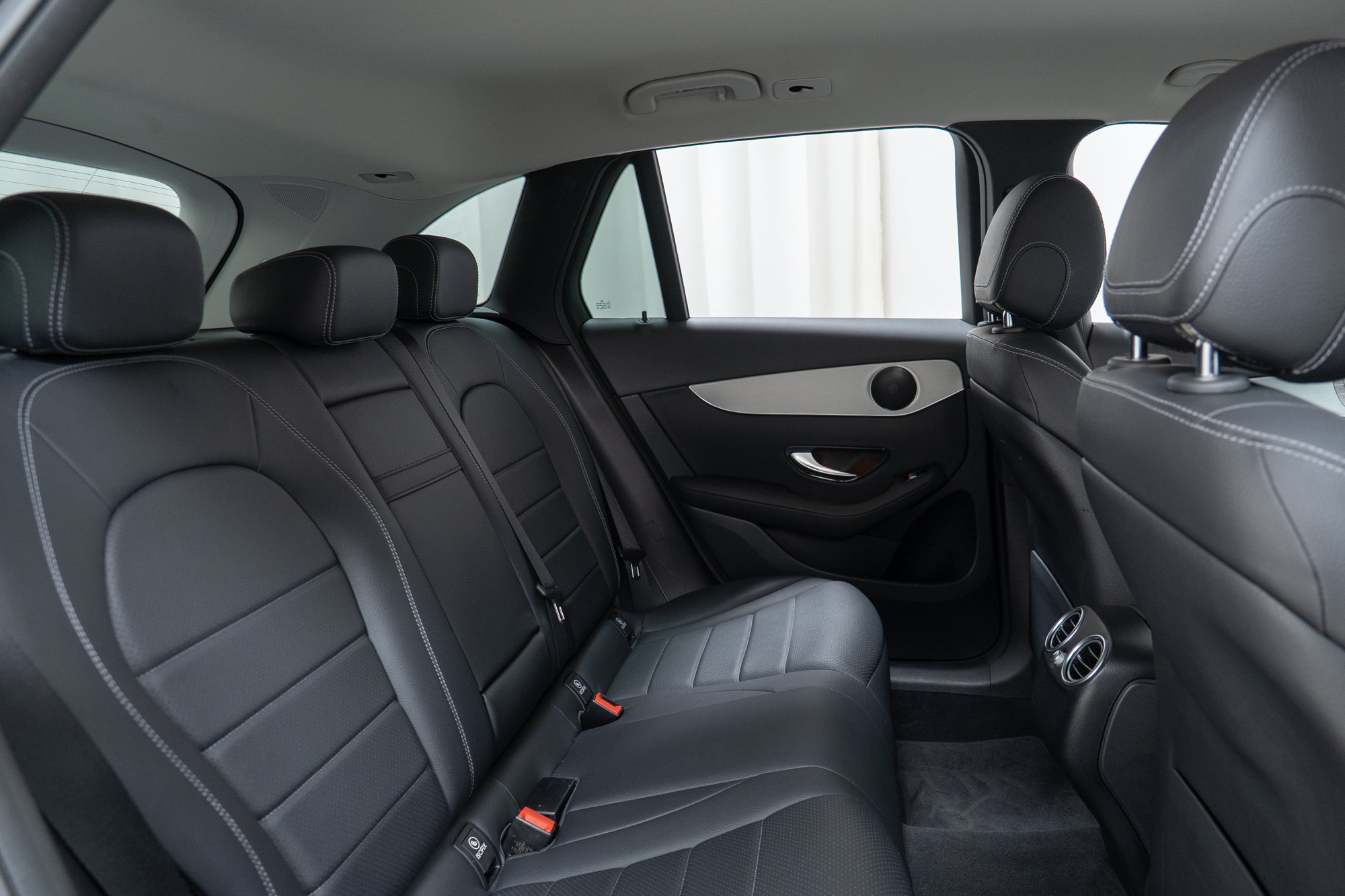 Used 2020 Mercedes-Benz GLC 300 image 24