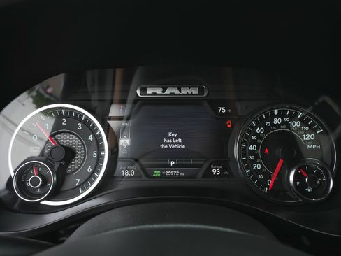 Used 2025 RAM 1500 Big Horn AWD/4WD image 21