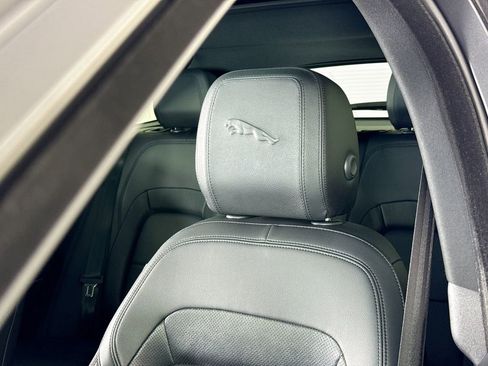Used 2023 Jaguar F-PACE S AWD/4WD image 25