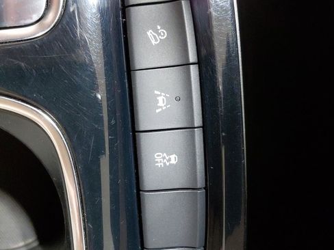 Certified 2021 Buick Envision Essence image 27