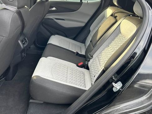Used 2023 Chevrolet Equinox LS w/ LS Convenience Package image 14