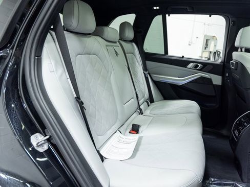 Certified 2023 BMW X5 M50i w/ Executive Package image 24