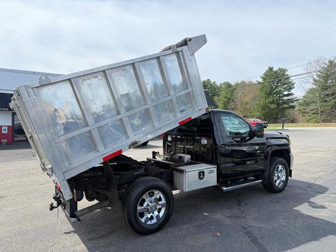 Used 2016 GMC Sierra 3500 SLE w/ SLE Preferred Package AWD/4WD image 13