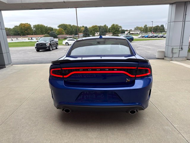 Used 2019 Dodge Charger Scat Pack w/ Technology Group RWD image 7