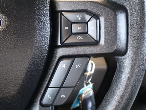 Used 2017 Ford F150 XLT image 31