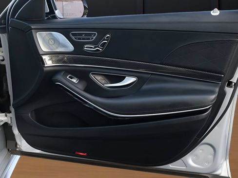 Used 2017 Mercedes-Benz S 63 AMG 4MATIC Sedan image 31