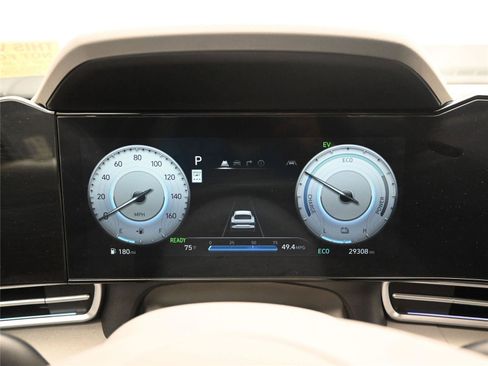 Certified 2024 Hyundai Elantra Blue image 14