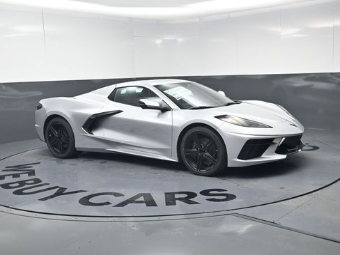 New 2026 Chevrolet Corvette Stingray Convertible RWD image 2