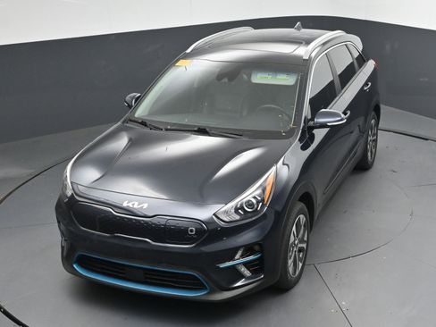 Used 2022 Kia Niro EX Premium image 31