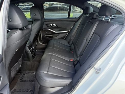 Used 2021 BMW 330i Sedan w/ Convenience Package RWD image 15