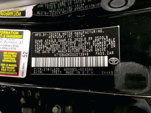 Used 2025 Toyota Camry XLE w/ Premium Package AWD/4WD image 37