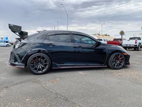 Used 2019 Honda Civic Type R image 5