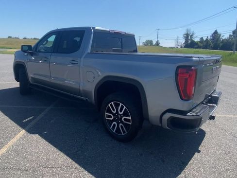 Used 2024 GMC Sierra 1500 AT4 w/ AT4 Premium Package AWD/4WD image 9