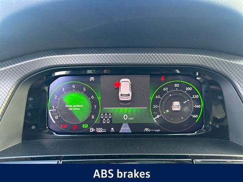 New 2025 Volkswagen Atlas Peak Edition SE image 18