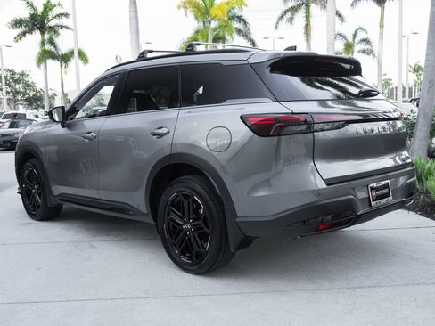 Certified 2026 INFINITI QX60 Sport w/ Dark Cargo Package AWD/4WD image 22