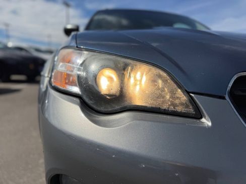 Used 2005 Subaru Outback 2.5i AWD/4WD image 46