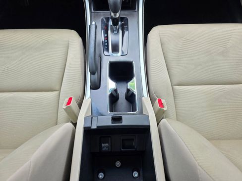 Used 2014 Honda Accord LX image 18