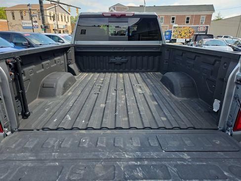 Used 2024 Chevrolet Silverado 2500 LTZ w/ LTZ Premium Package AWD/4WD image 7