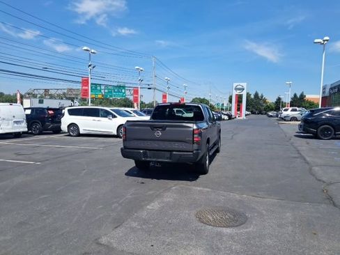 Certified 2022 Nissan Frontier S AWD/4WD image 8