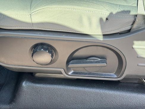 Used 2007 Ford F150 STX image 20