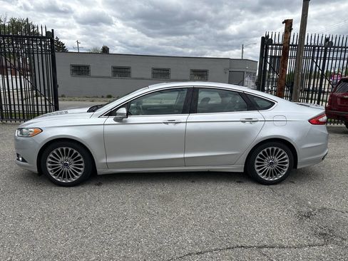 Used 2016 Ford Fusion Titanium FWD image 8