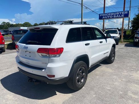 Used 2017 Jeep Grand Cherokee Limited w/ Luxury Group II AWD/4WD image 7