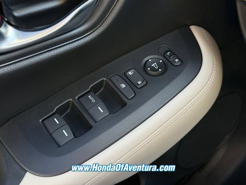 Certified 2024 Honda HR-V LX image 24