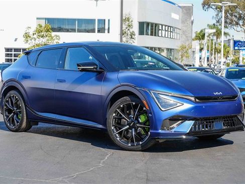 New 2025 Kia EV6 GT image 2