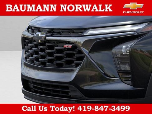 New 2026 Chevrolet Trax RS w/ Driver Confidence Package FWD image 13