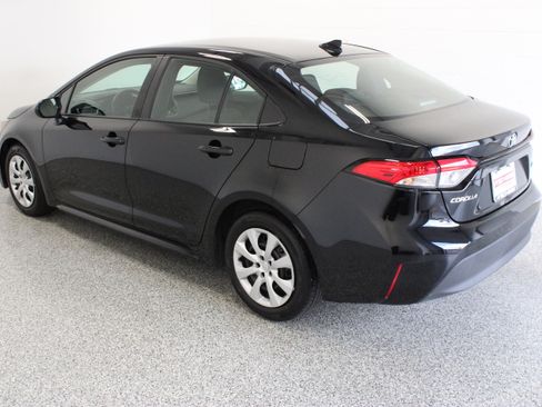 Used 2026 Toyota Corolla LE FWD image 9
