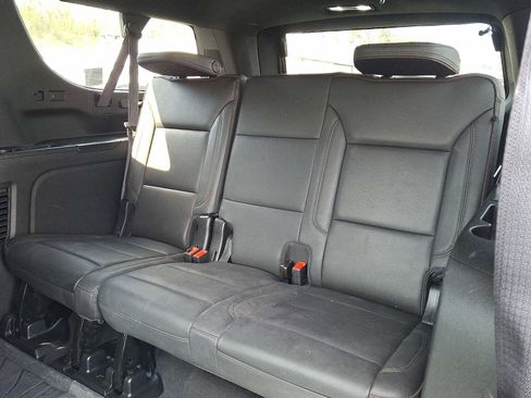 Used 2024 Chevrolet Suburban High Country w/ Advanced Technology Package AWD/4WD image 12