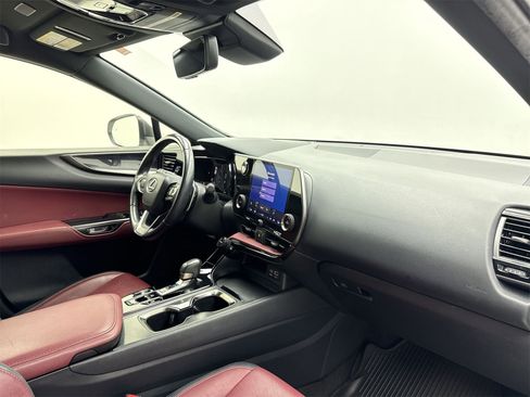 Used 2022 Lexus NX 250 FWD image 32
