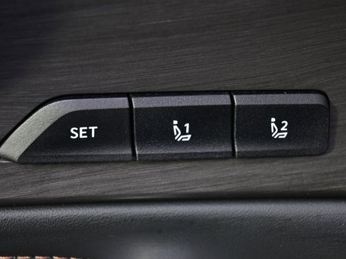 Used 2024 Kia Sorento SX Prestige w/ Olive Brown Leather Package image 25