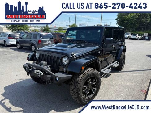 Used 2018 Jeep Wrangler Unlimited Sahara AWD/4WD image 1