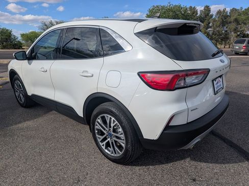Used 2022 Ford Escape SEL AWD/4WD image 3