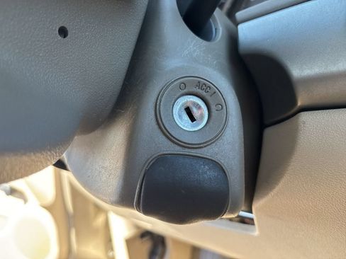 Used 2006 Chevrolet Cobalt LS FWD image 20