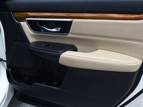 Used 2019 Honda CR-V EX-L image 16