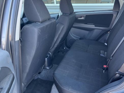 Used 2012 Suzuki SX4 AWD Hatchback image 5