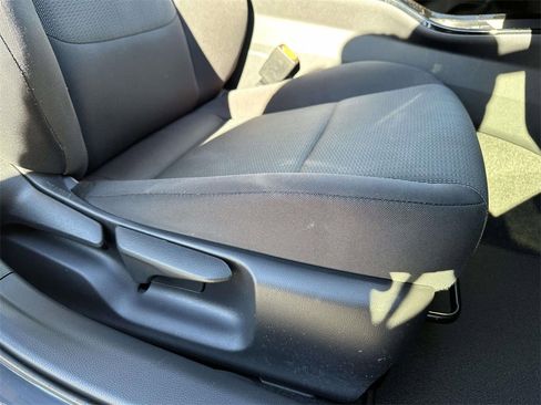 Certified 2023 Toyota Prius LE image 13