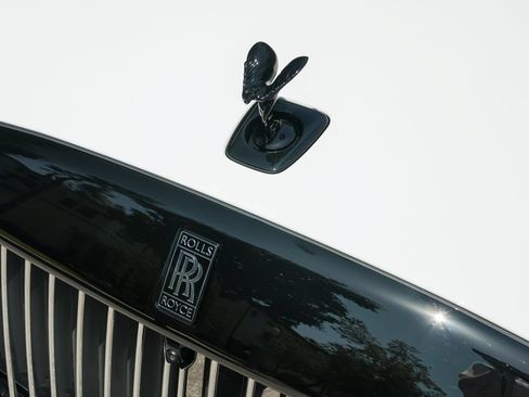 New 2025 Rolls-Royce Spectre Black Badge AWD/4WD image 32
