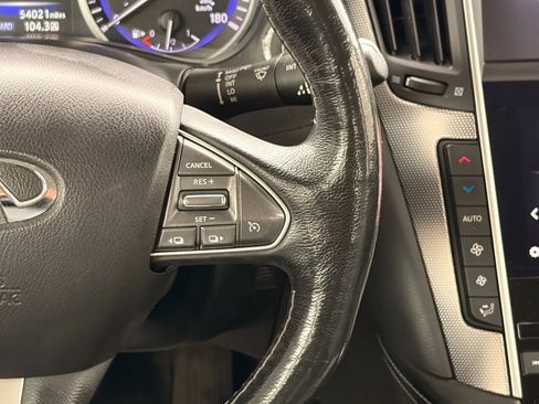 Used 2015 INFINITI Q50 Premium w/ Navigation Package image 35