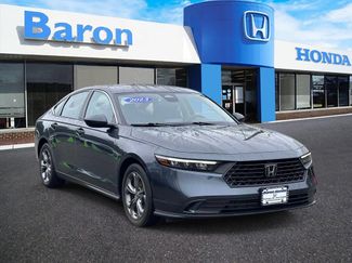 Used 2023 Honda Accord EX video 1